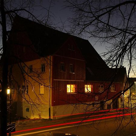 Gemuetliche Gaestezimmer In Einem Neu Sanierten Fachwerkhaus Заксенгайм Екстер'єр фото