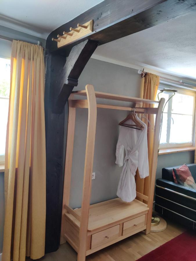 Gemuetliche Gaestezimmer In Einem Neu Sanierten Fachwerkhaus Заксенгайм Екстер'єр фото